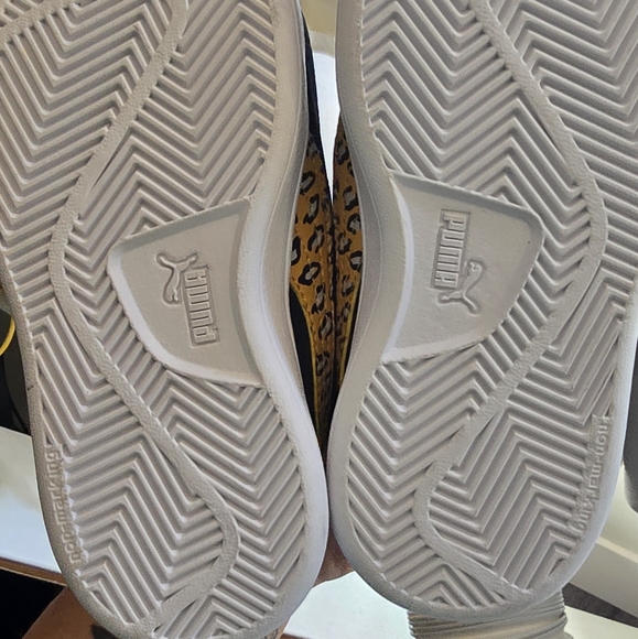Puma Black Sneakers with Yellow Leopard Detail - Picture 2 of 3